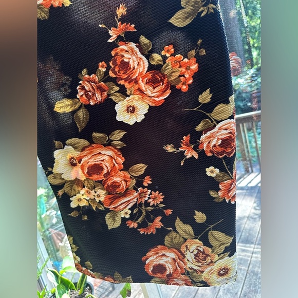 Iris-Floral Halter Bodycon Midi Dress-Size Large-Stretch - Picture 10 of 10